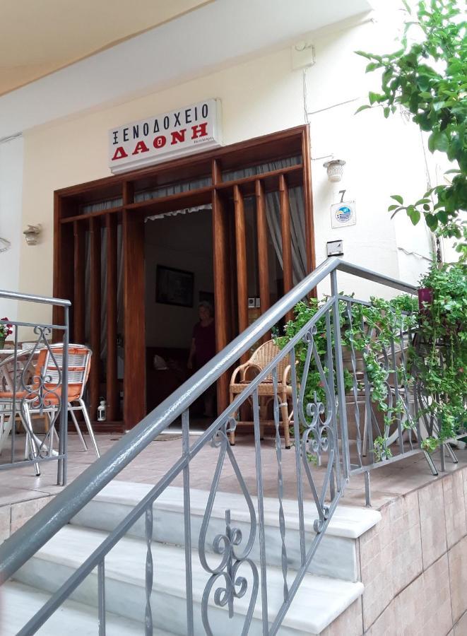 Γιαννουλα Κρετση Hotel Kamena Vourla Exterior photo